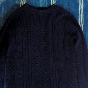 Navy cable knit sweater. Gap. Small tall.